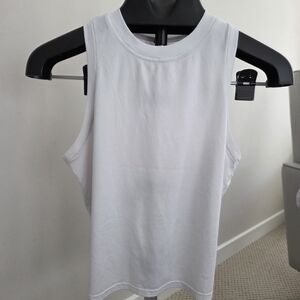 Vuori White Muscle Tee for Women